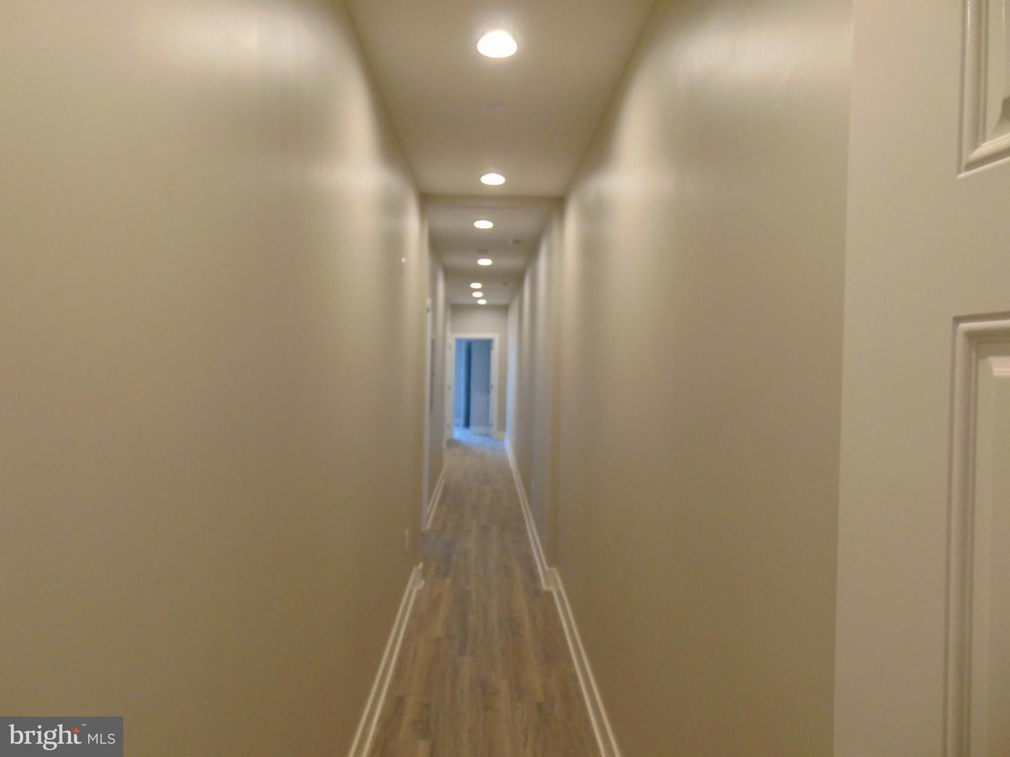 219 Market St Property Photo 10