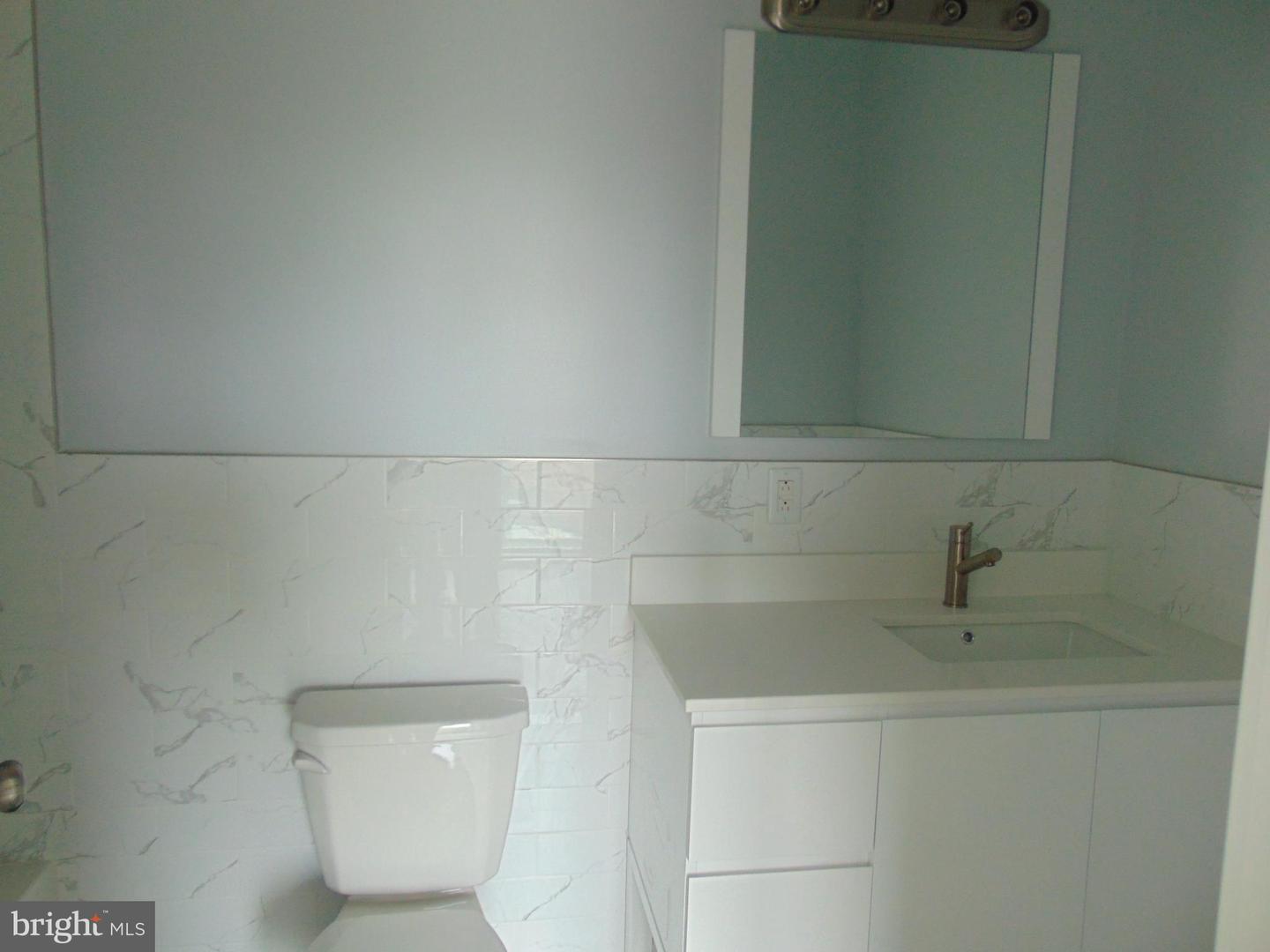 219 Market St Property Photo 16