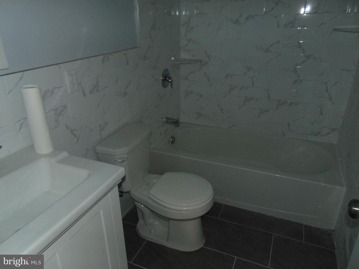219 Market St Property Photo 24