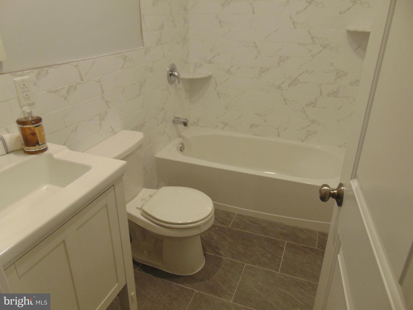 219 Market St Property Photo 33