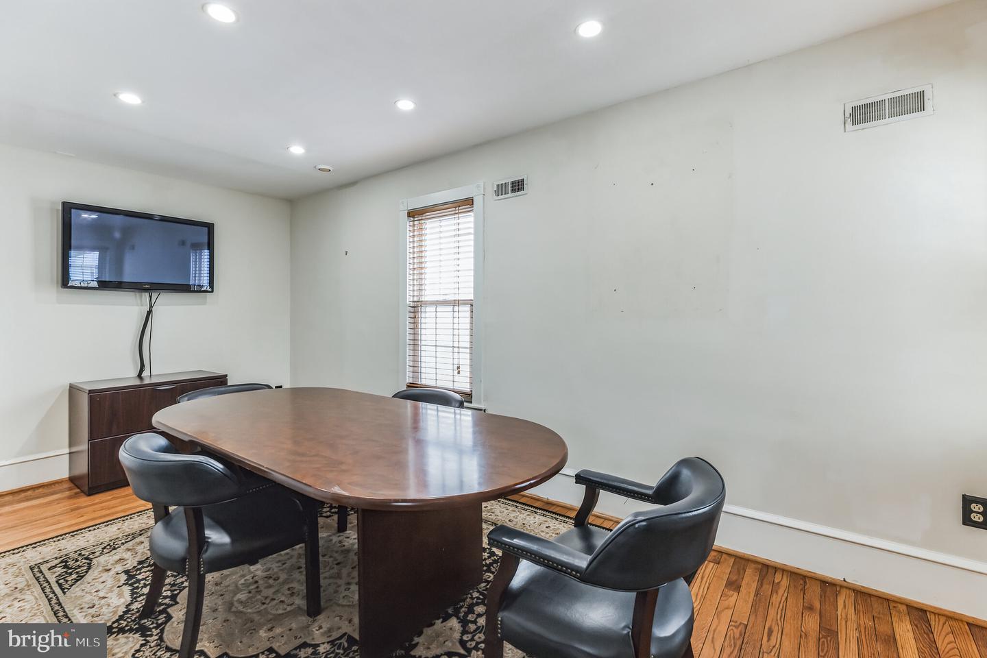 323 Haddon Ave Property Photo 19