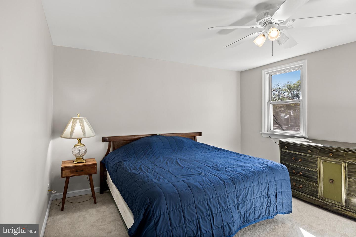454 Woodlawn Ter Property Photo 15