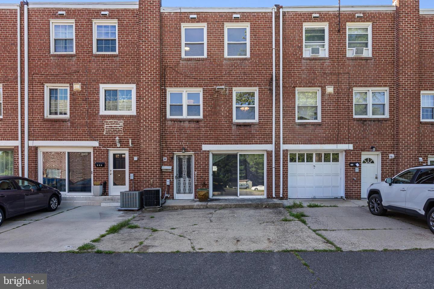 454 Woodlawn Ter Property Photo 19