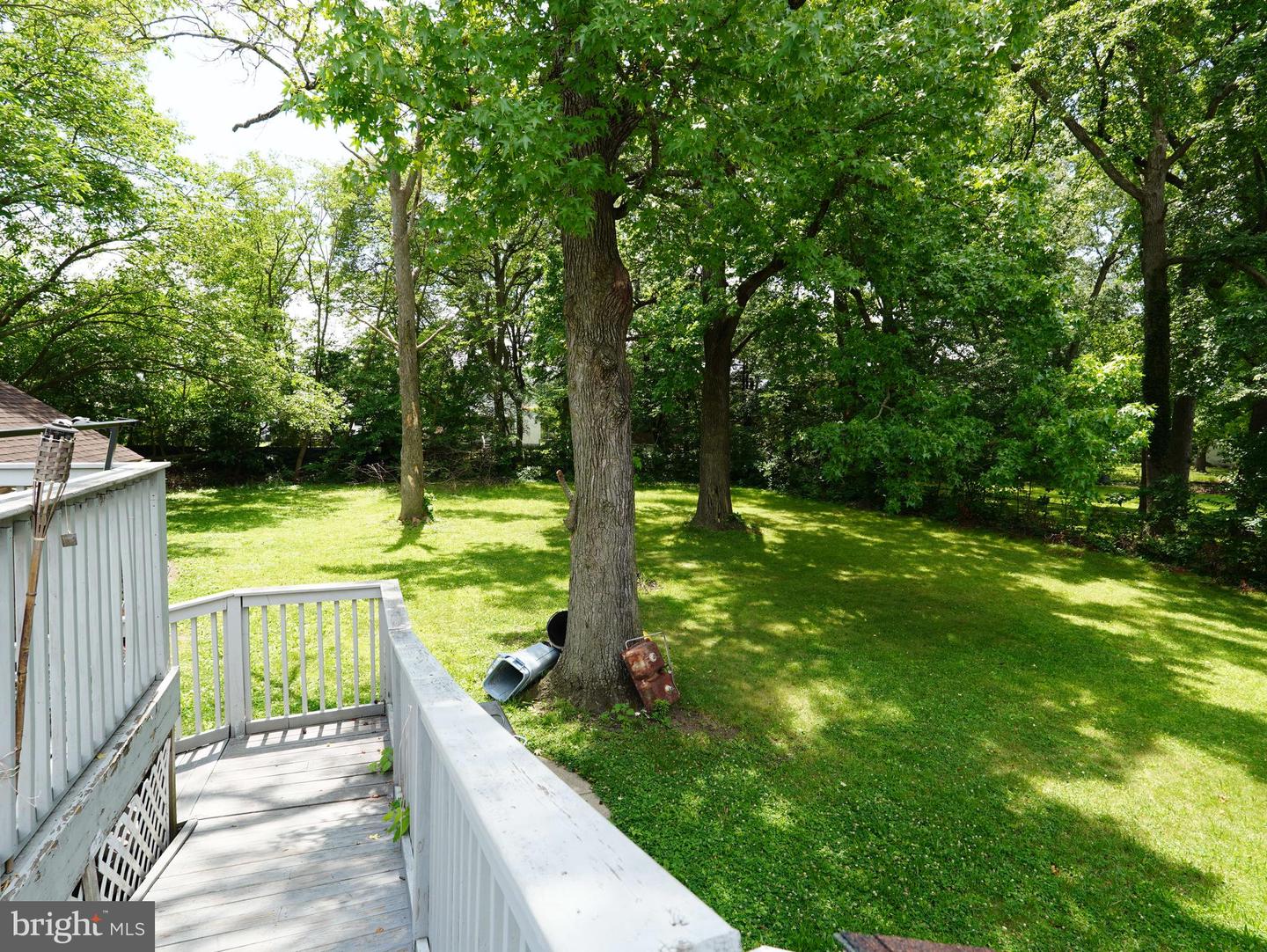 425 Yale Ave Property Photo 11