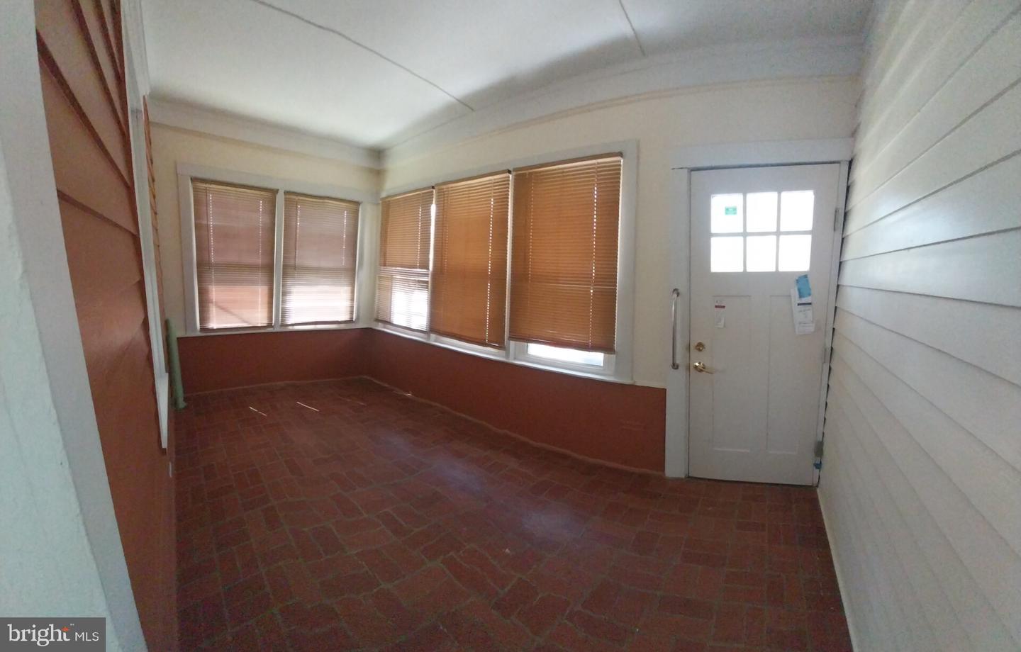 220 Linden Property Photo 2