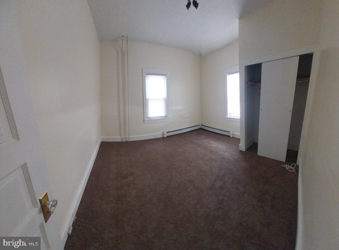 220 Linden Property Photo 15