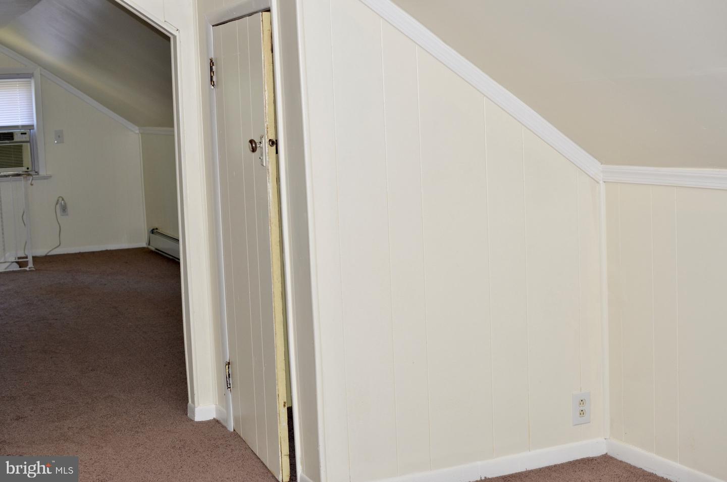 220 Linden Property Photo 23