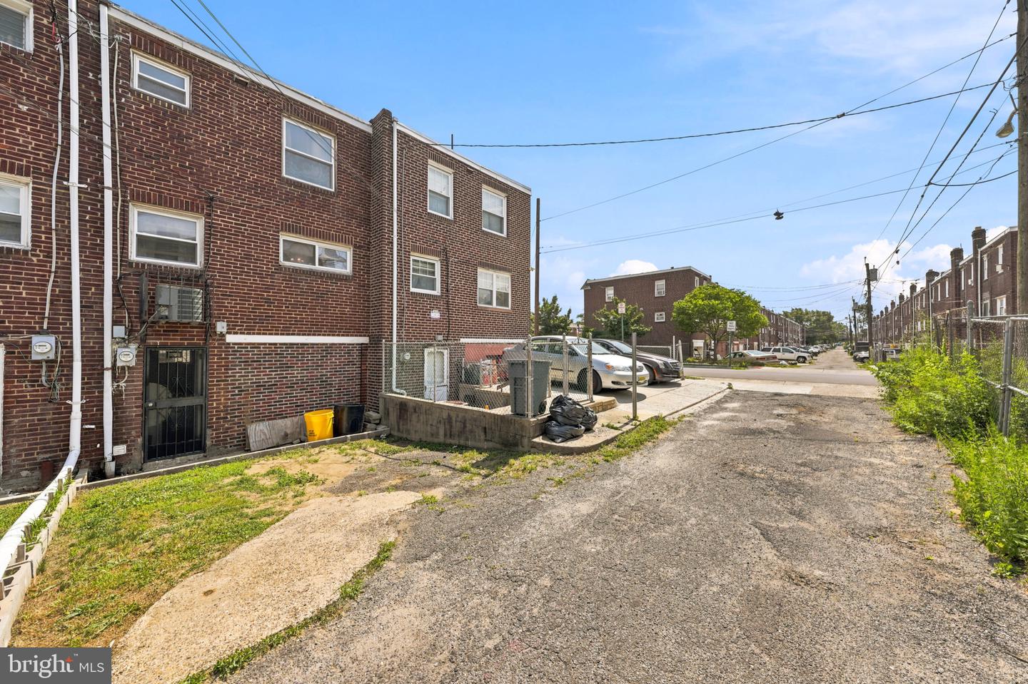 431 Raritan St Property Photo 15