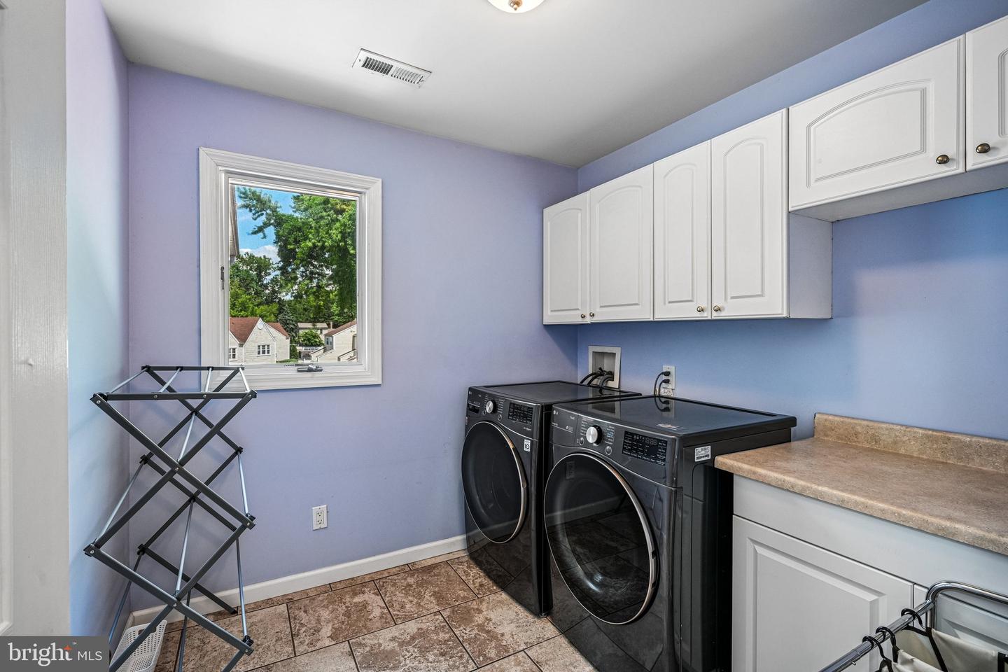 109 Johnson Ave Property Photo 33