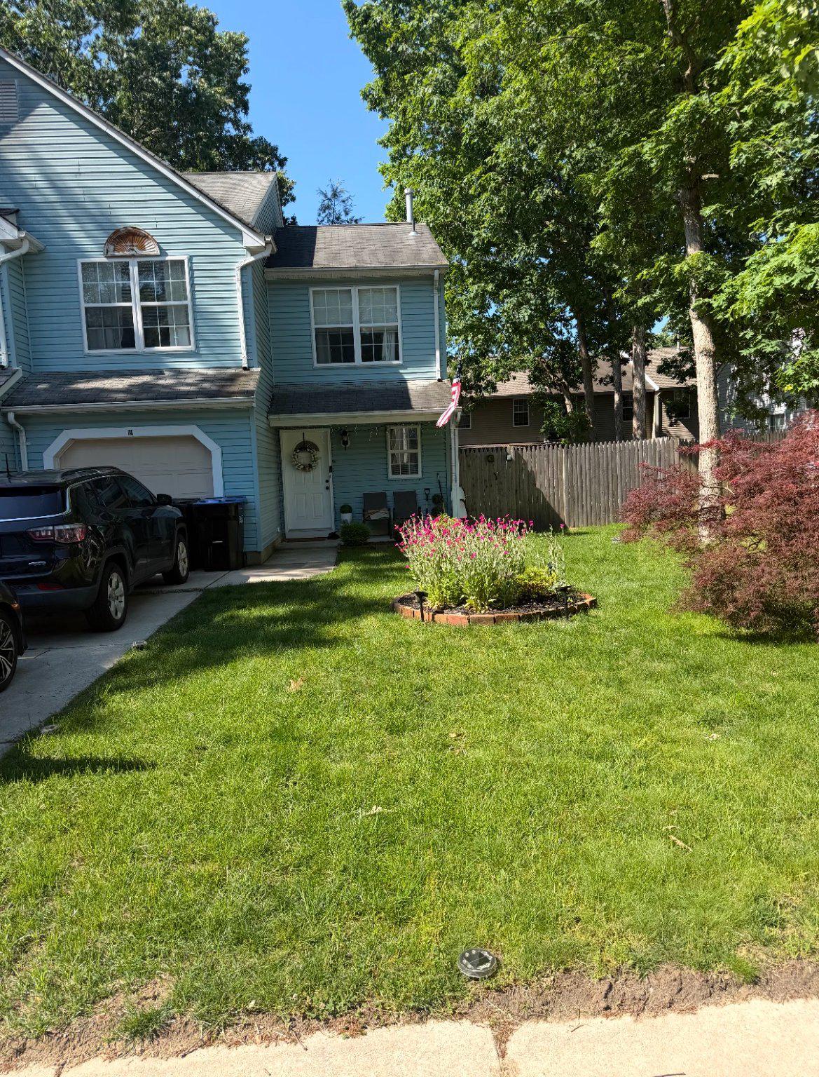 19 ADAMS AVE Property Photo 1