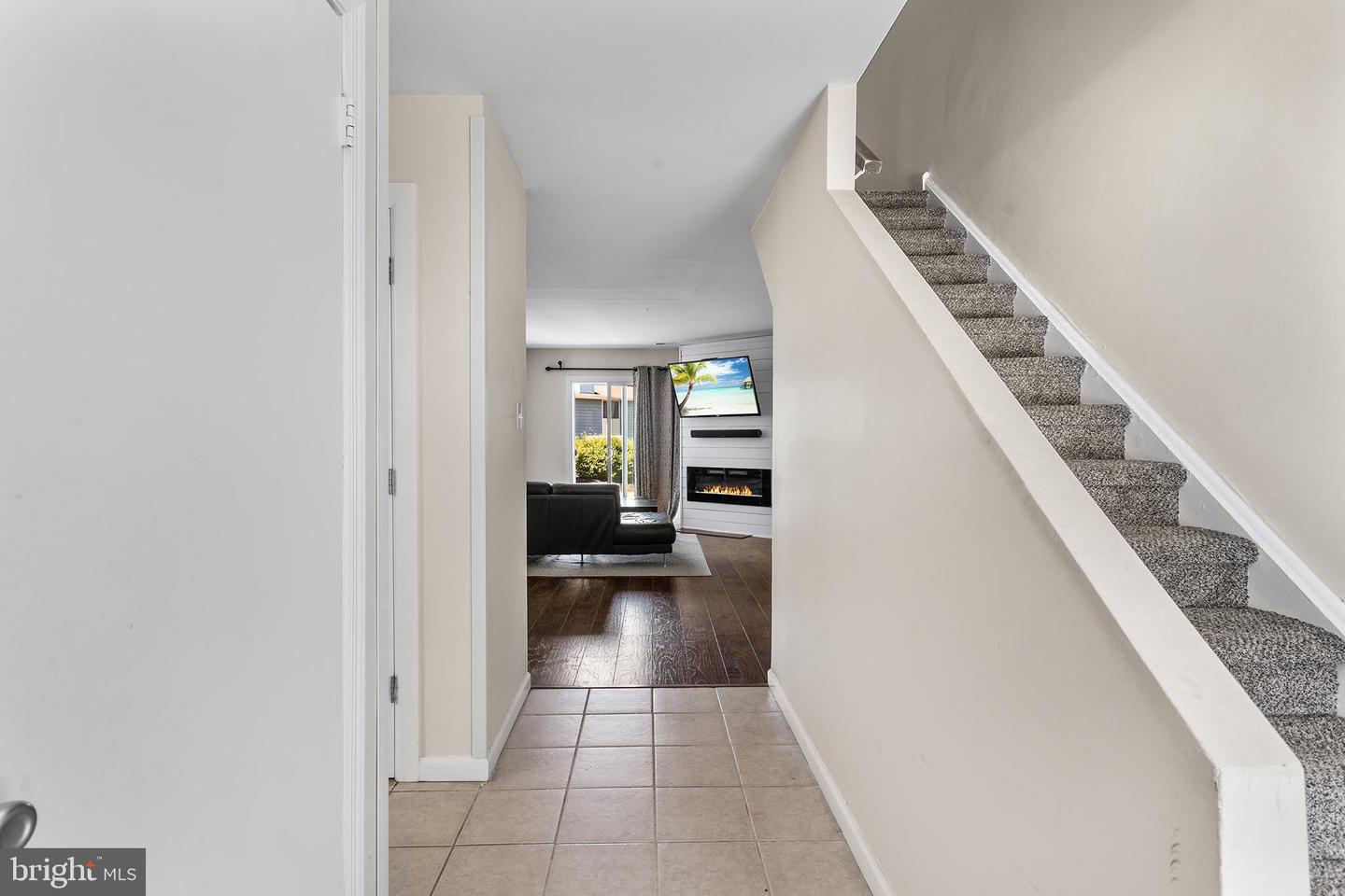 802 Mason Run Property Photo 5