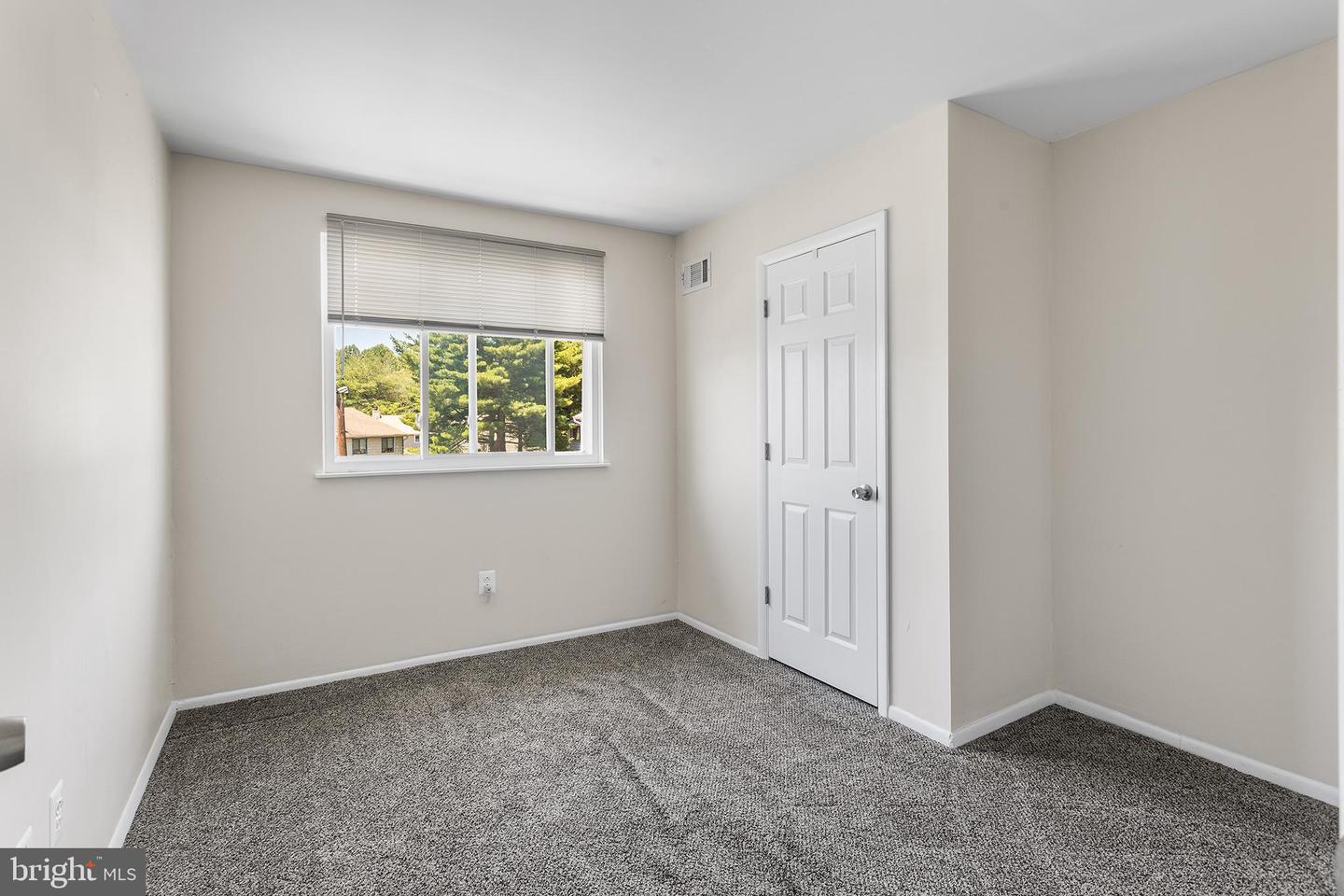 802 Mason Run Property Photo 15