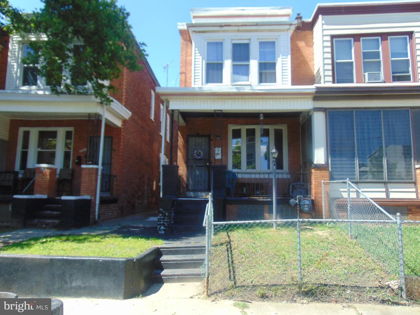1427 Bradley Ave Property Photo 1
