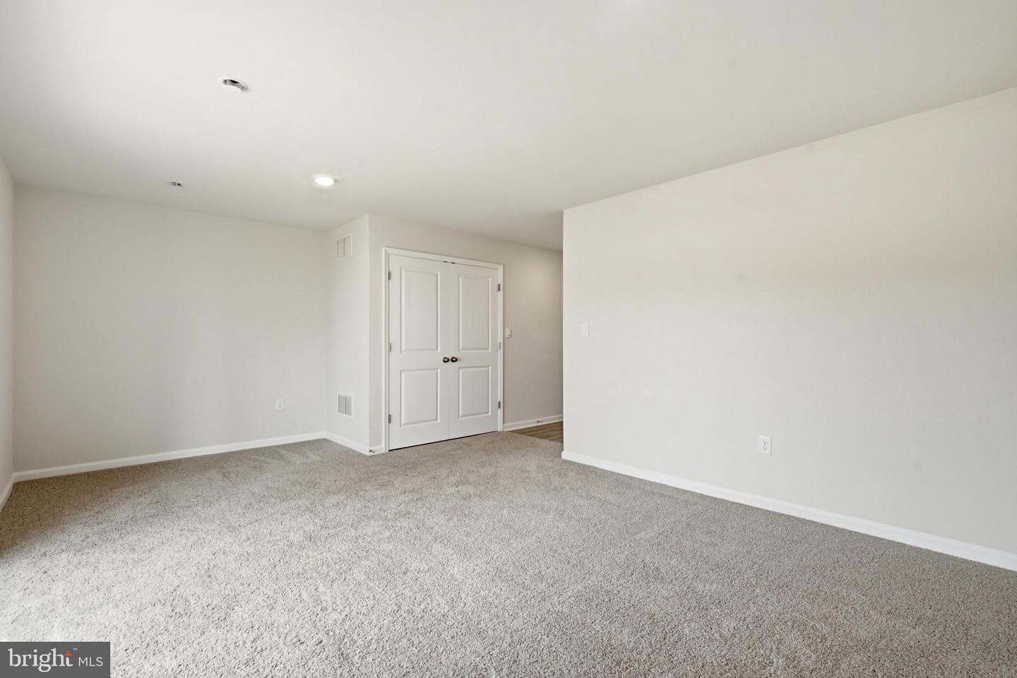 127 Gary Way Property Photo 14