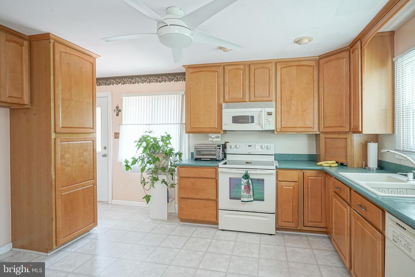 110 Haddon Ave Property Photo 5