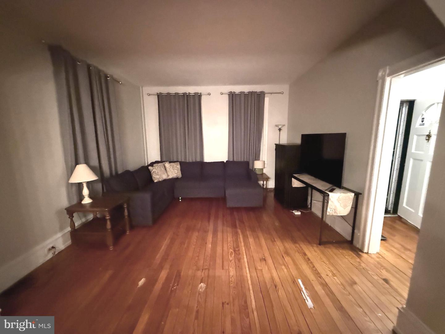 36 W Cedar Ave Property Photo 6