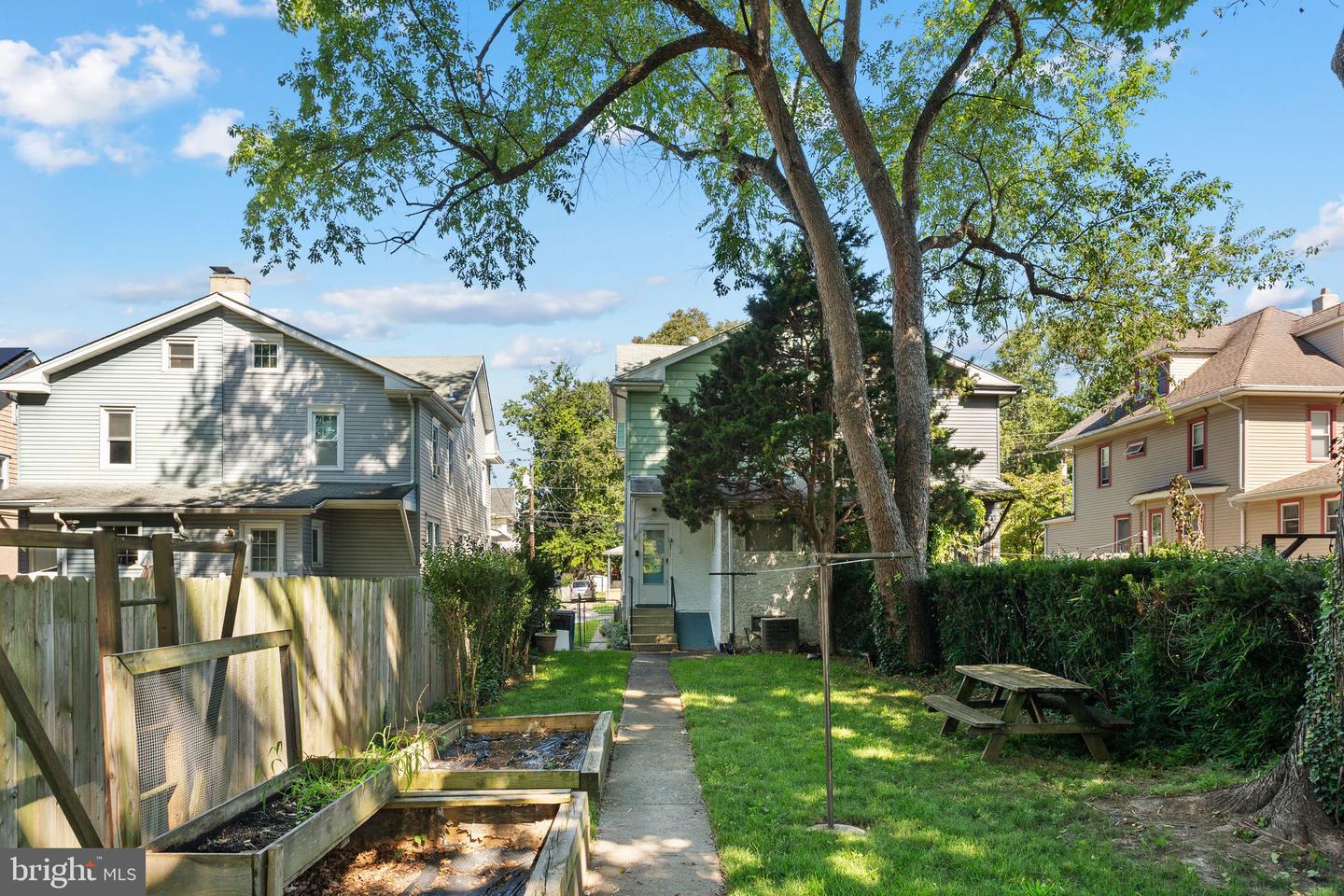 118 W Pine St Property Photo 34