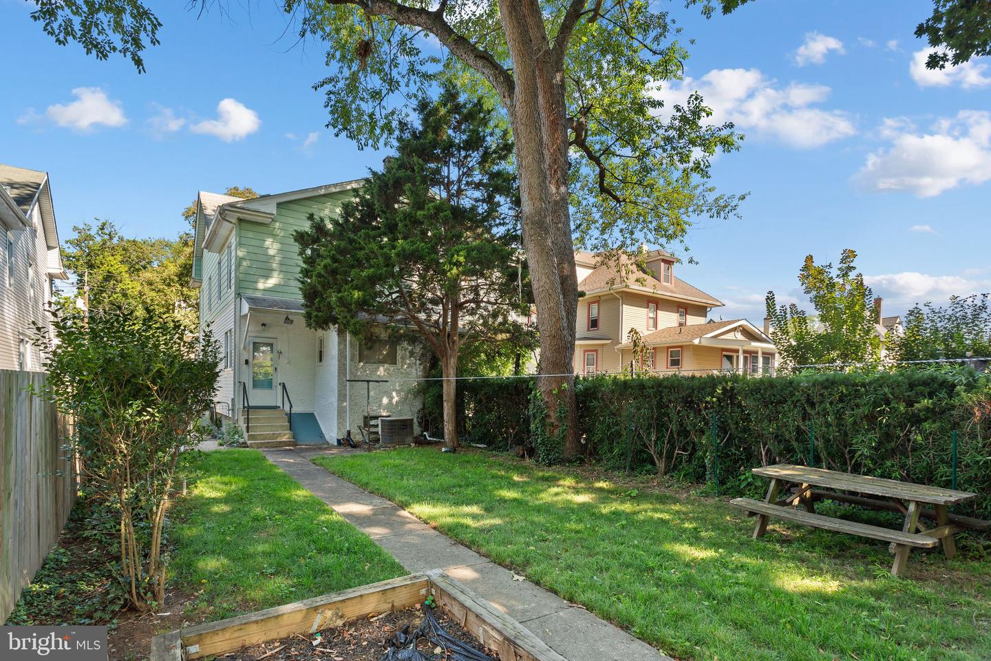 118 W Pine St Property Photo 35