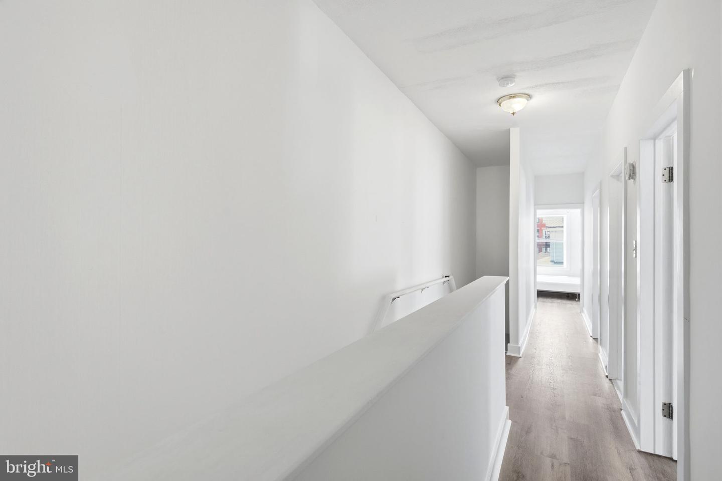 330 Somerset St Property Photo 17