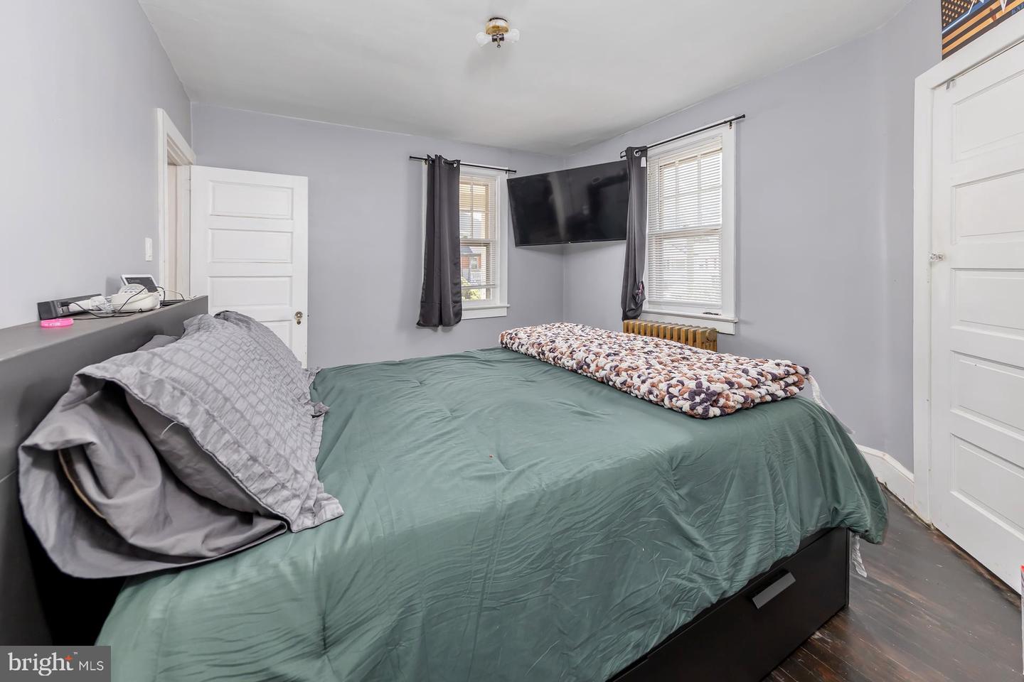 100 Linderman Ave Property Photo 13