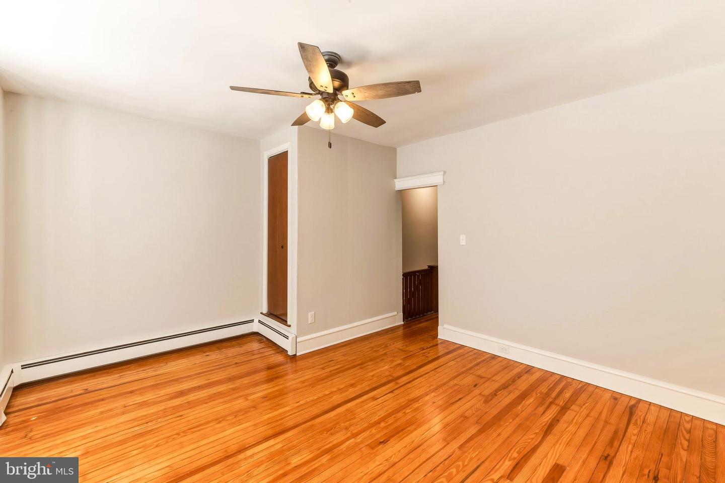47 E Kings Hwy Property Photo 15