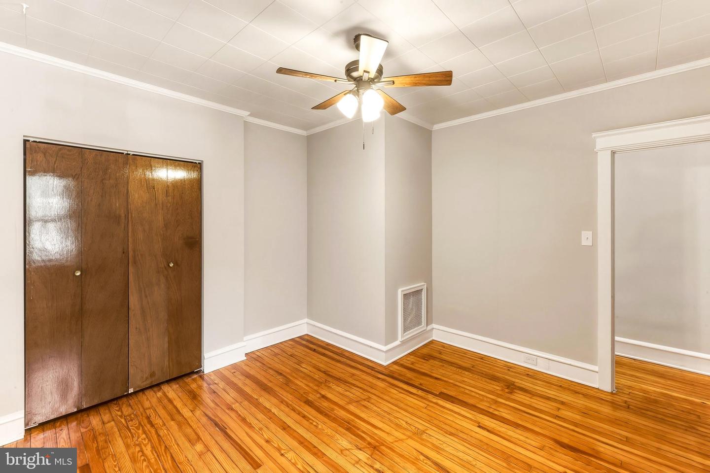 47 E Kings Hwy Property Photo 19