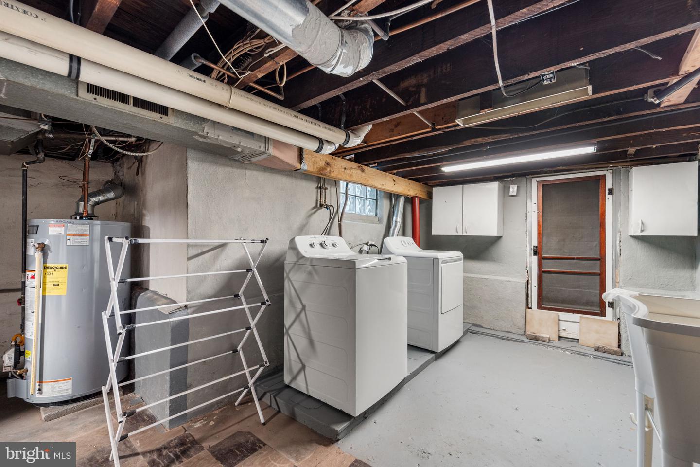 222 Cedar Ave Property Photo 18