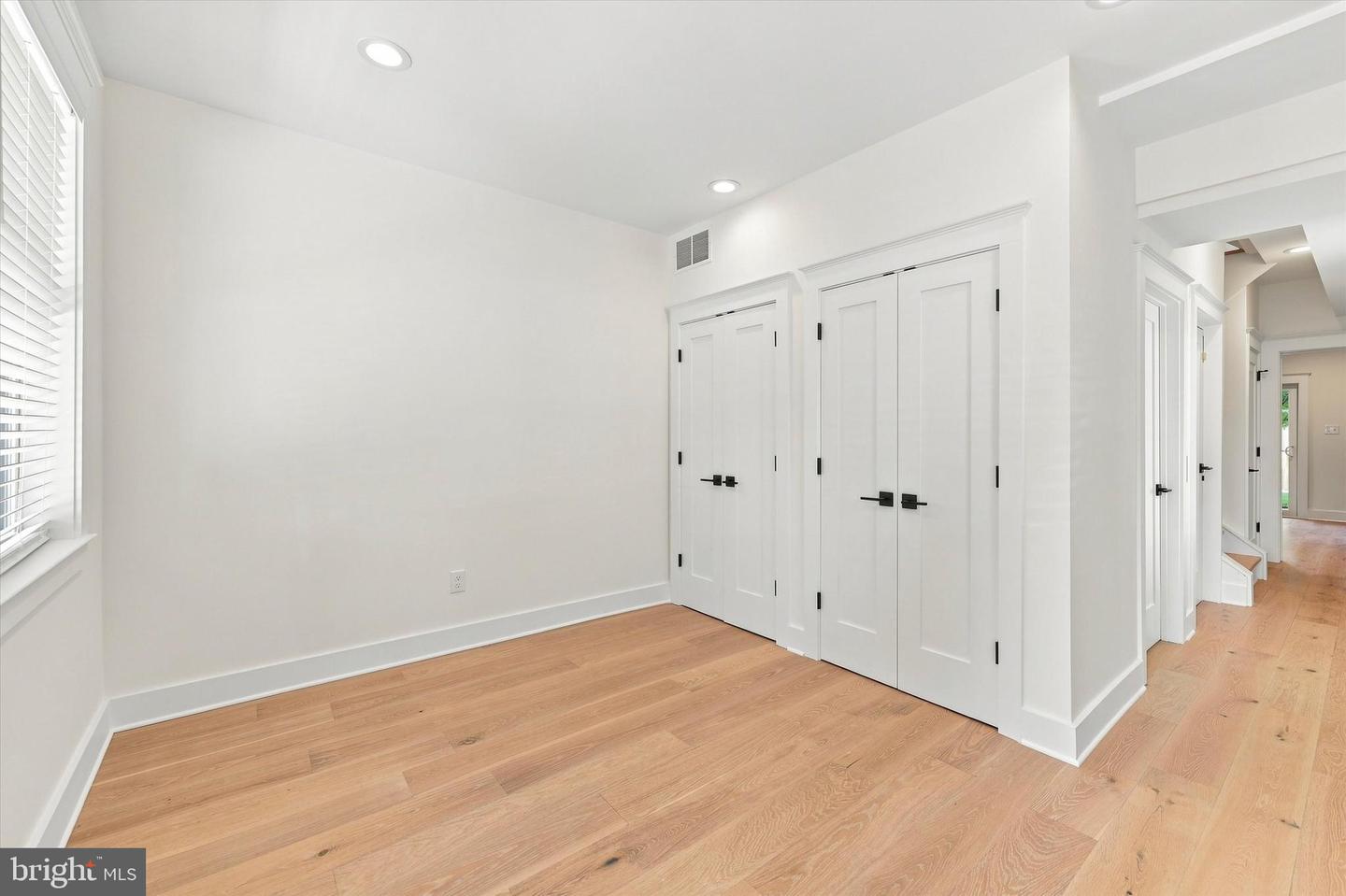27 Wilkins Ave Property Photo 5