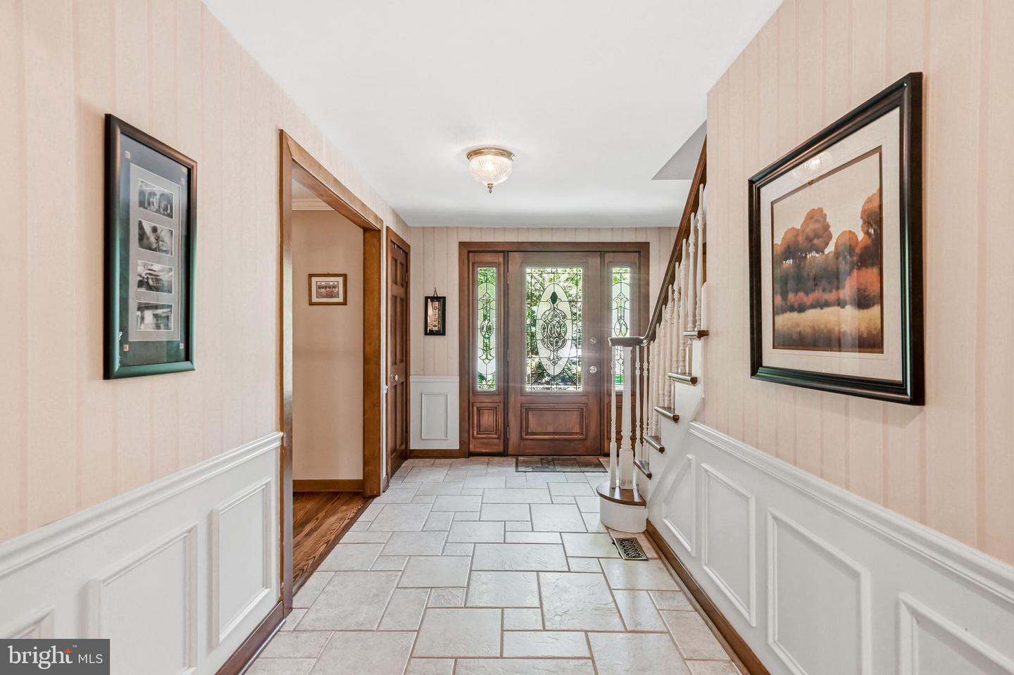 12 Hessian Way Property Photo 6