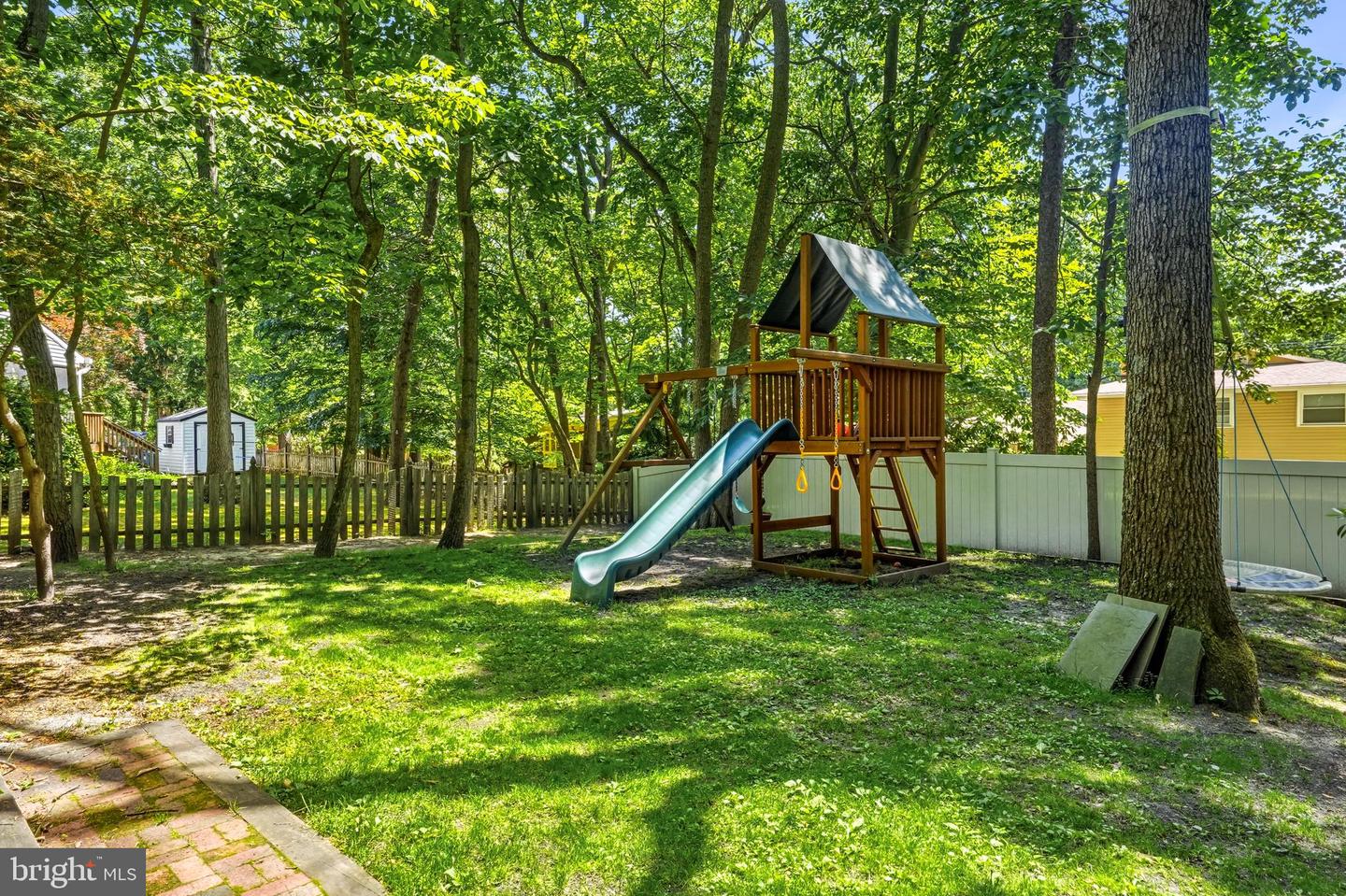 12 Hessian Way Property Photo 57