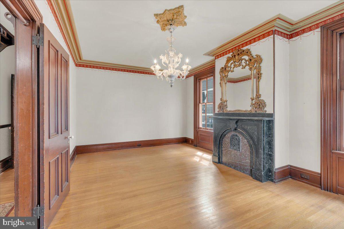 123 Chestnut St Property Photo 5