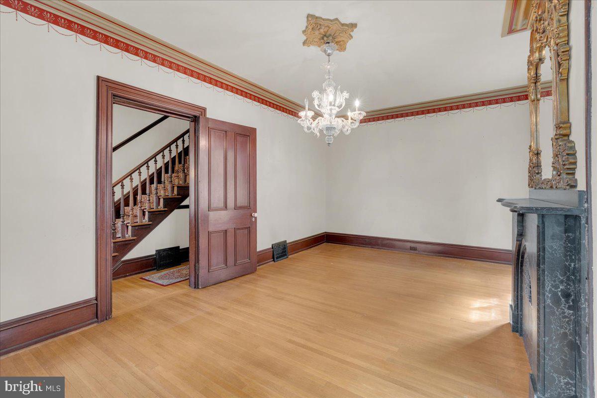 123 Chestnut St Property Photo 6