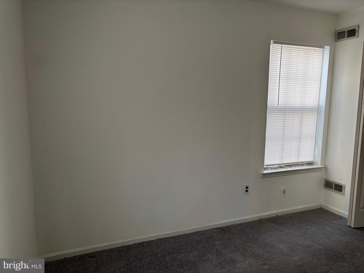 3 Maynard Dr Property Photo 12