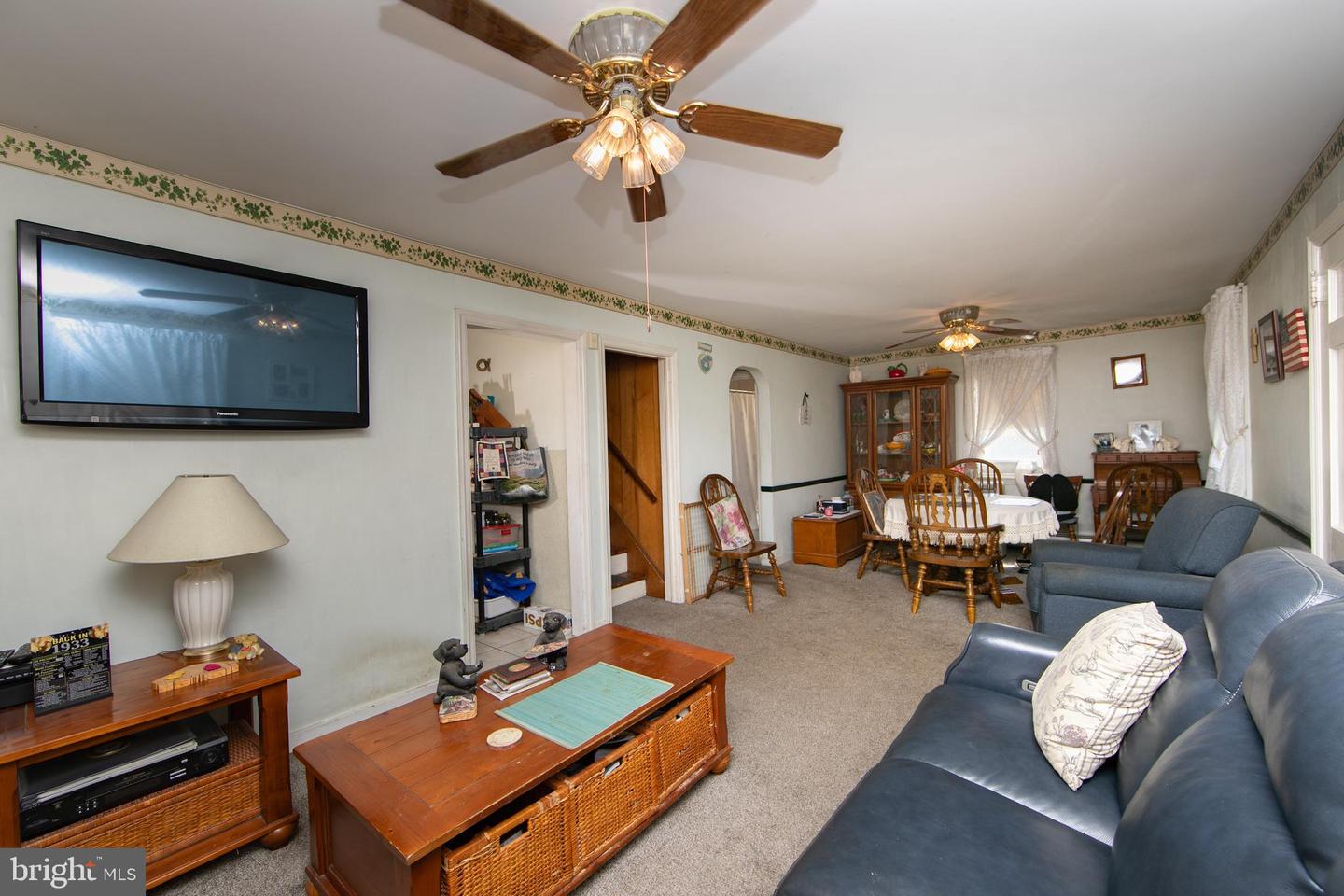 136 Lincoln Avenue Property Photo 9