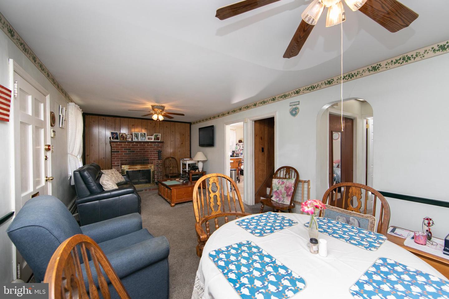 136 Lincoln Avenue Property Photo 10