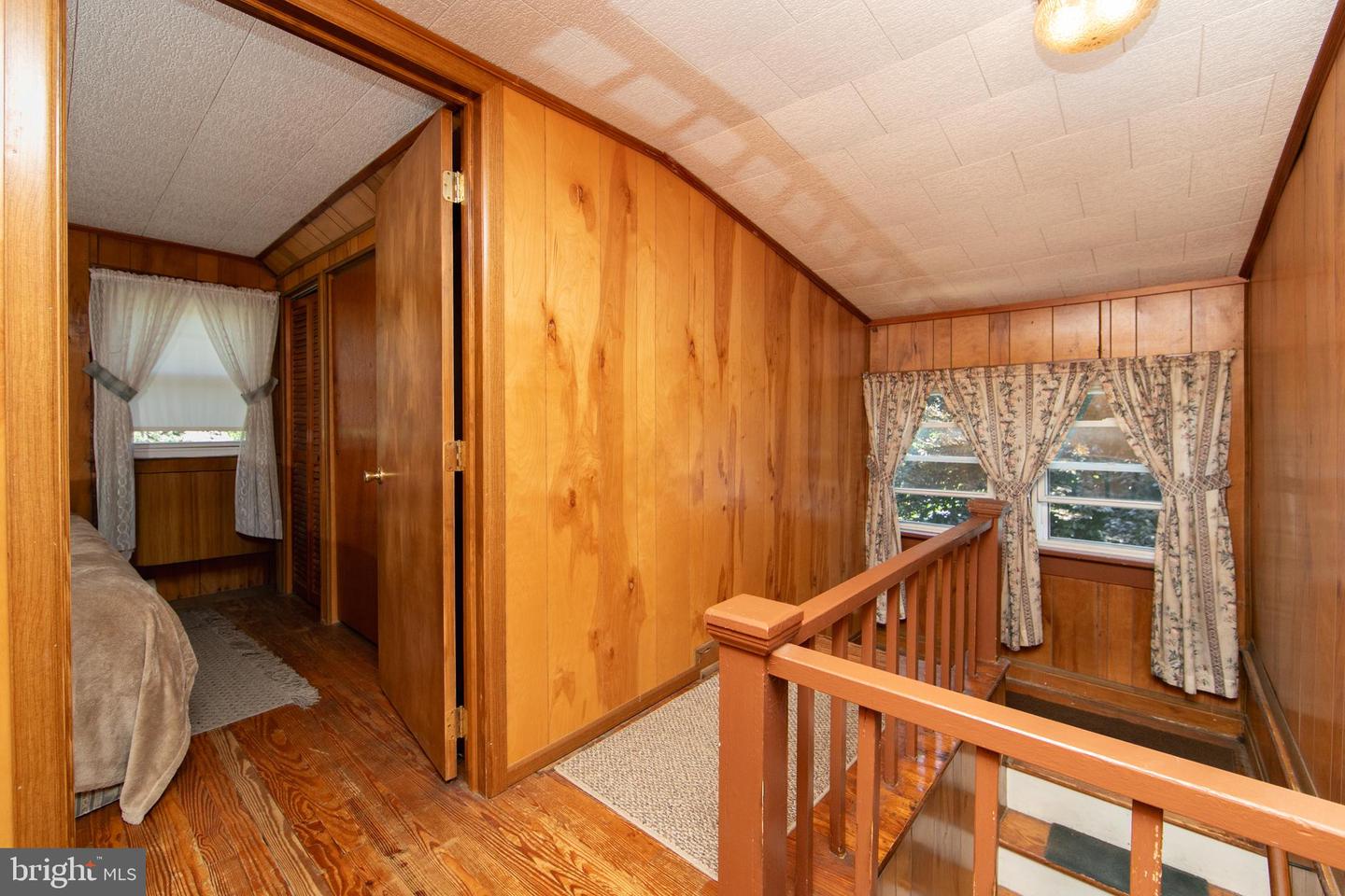136 Lincoln Avenue Property Photo 21
