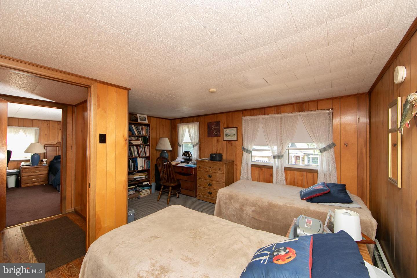136 Lincoln Avenue Property Photo 22
