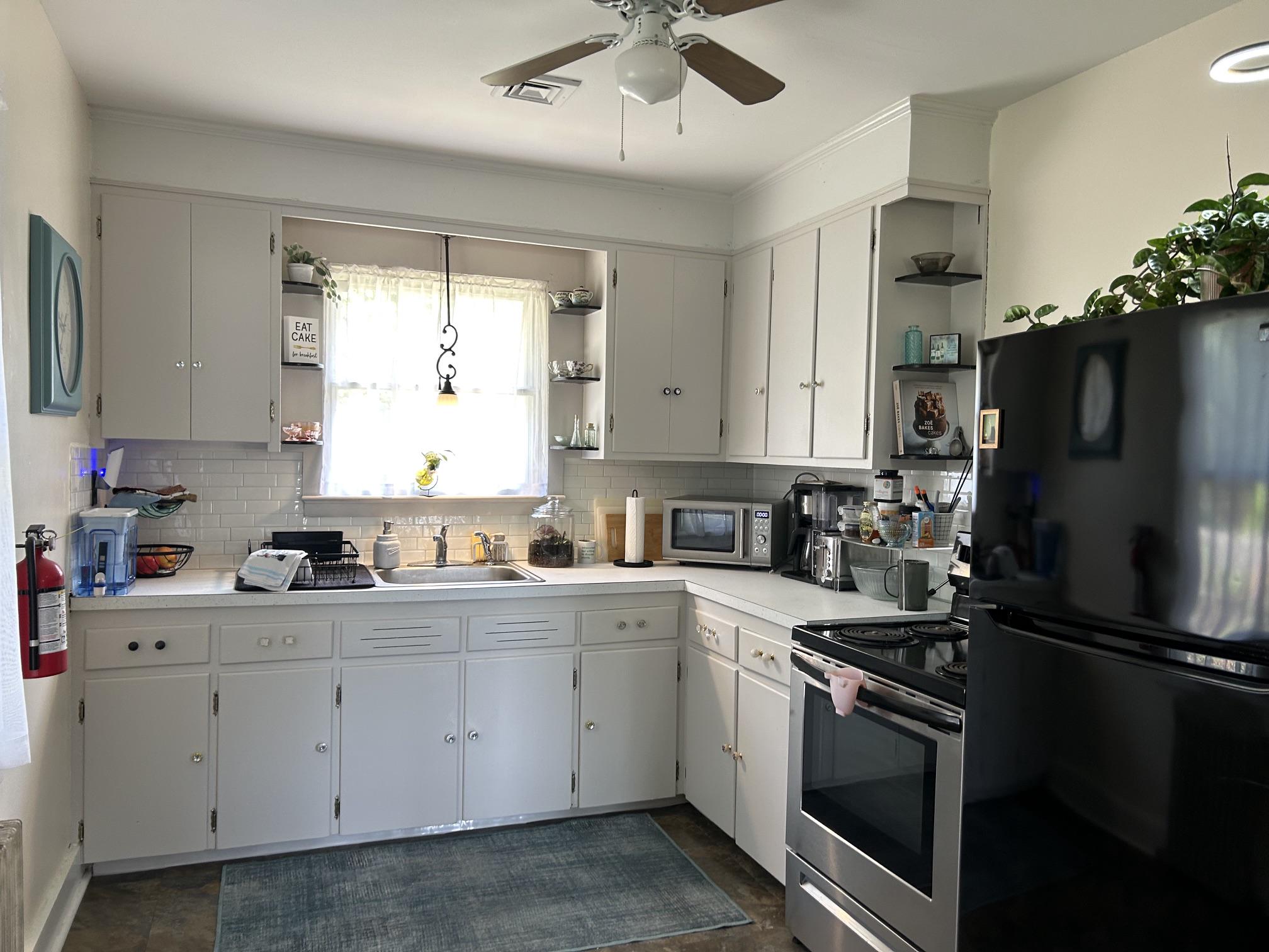 452 Raritan Ave Property Photo 8
