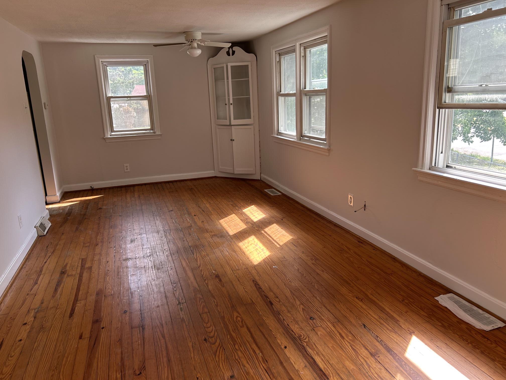 452 Raritan Ave Property Photo 31