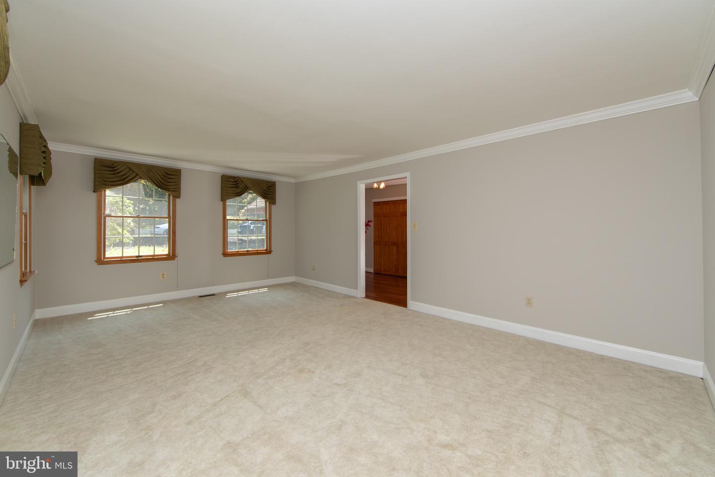 10 Chipley Run Property Photo 5