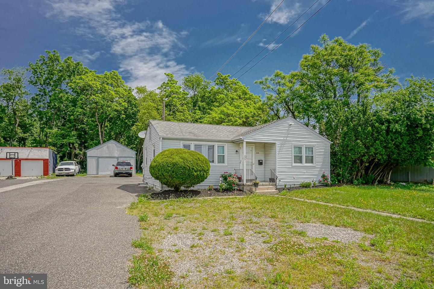 233 White Horse Pike Property Photo 1