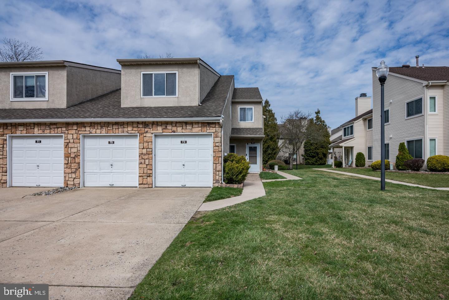75 SANDRA RD