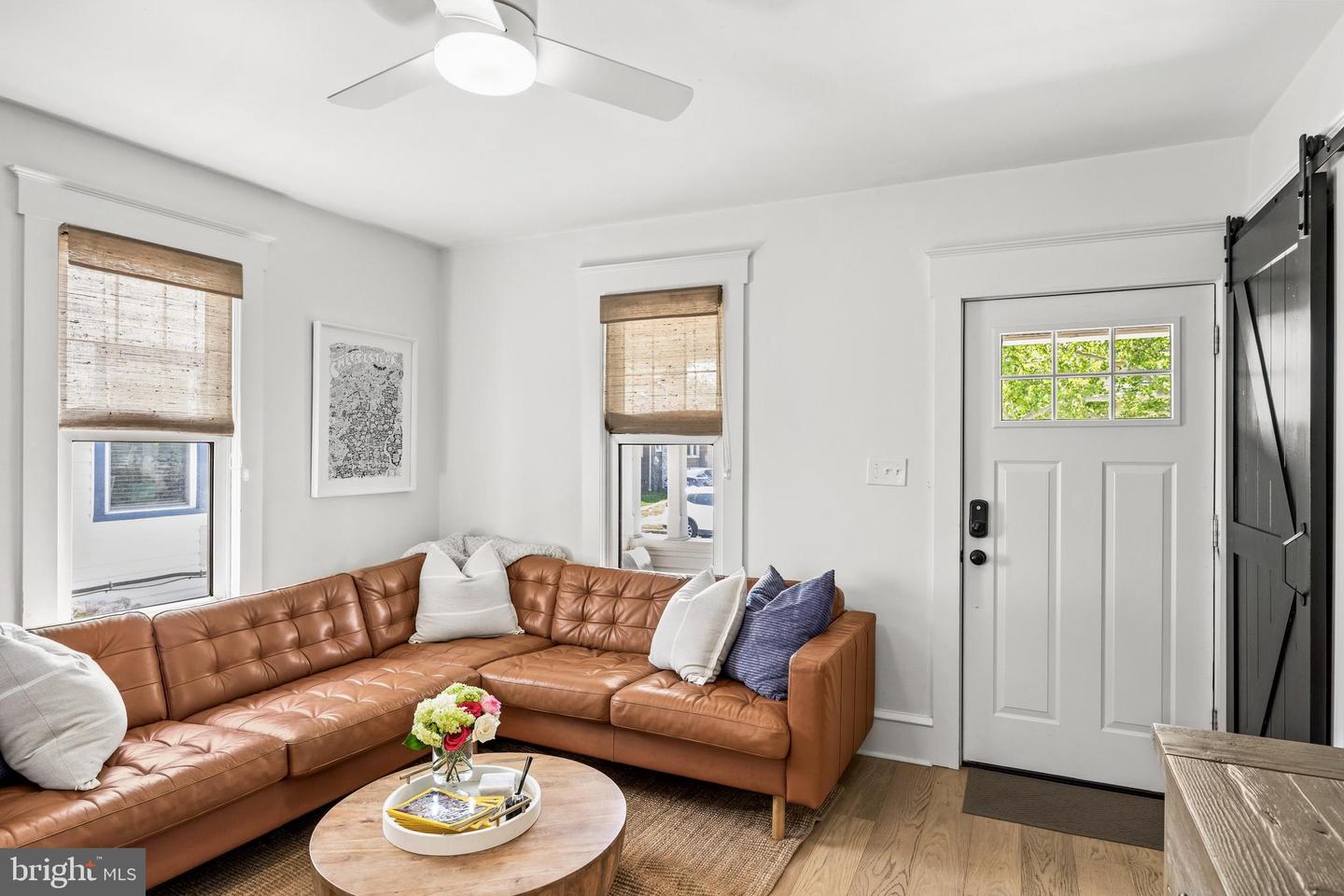 20 E Walnut Property Photo 11