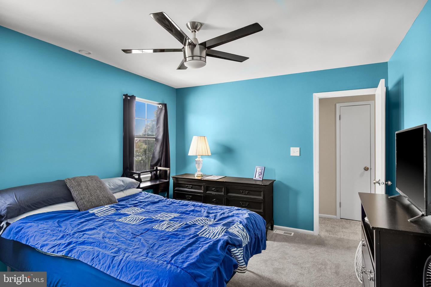 12 Hewitt Ln Property Photo 18