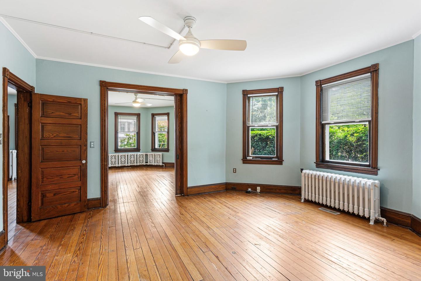 20 Chestnut Property Photo 7