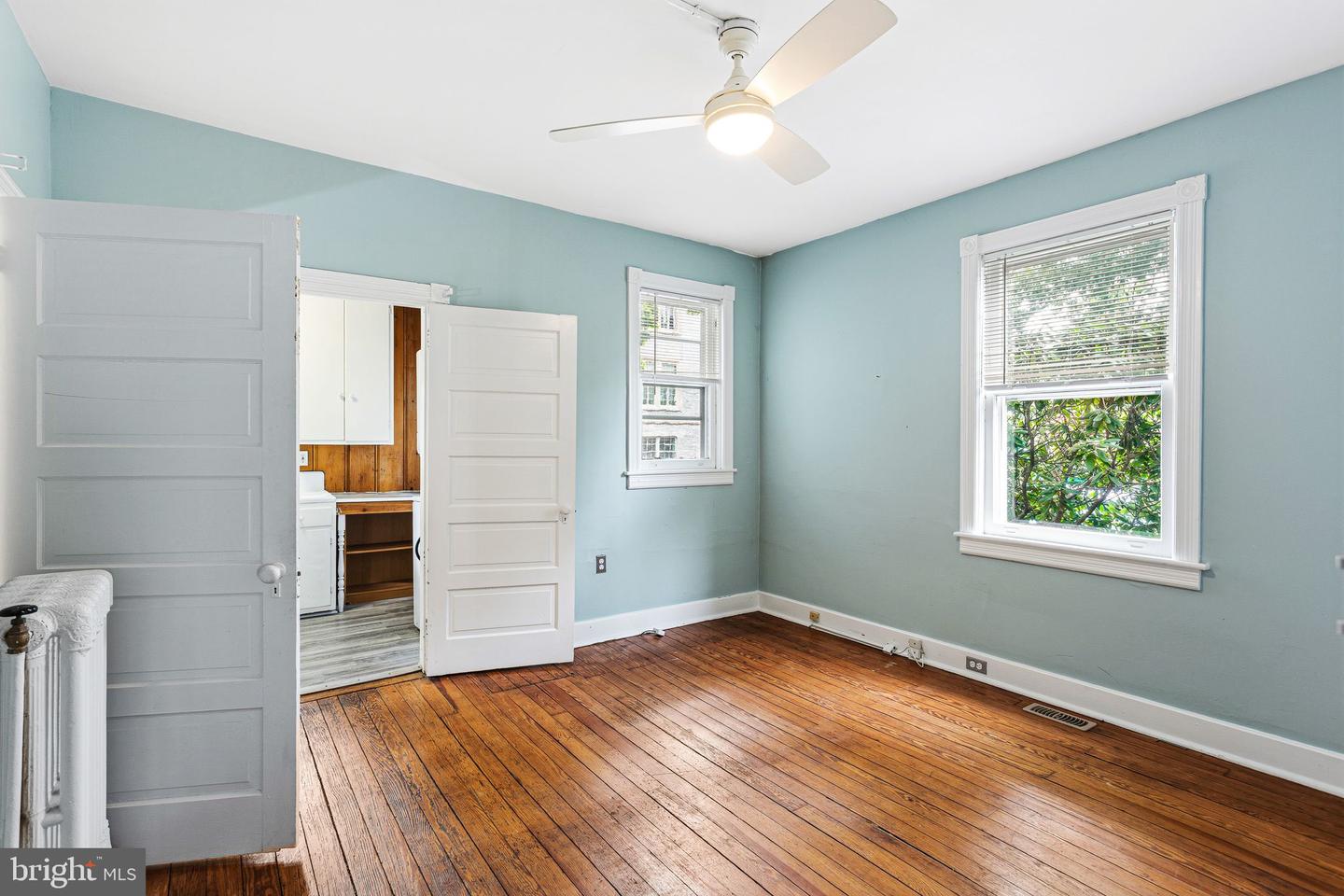 20 Chestnut Property Photo 9