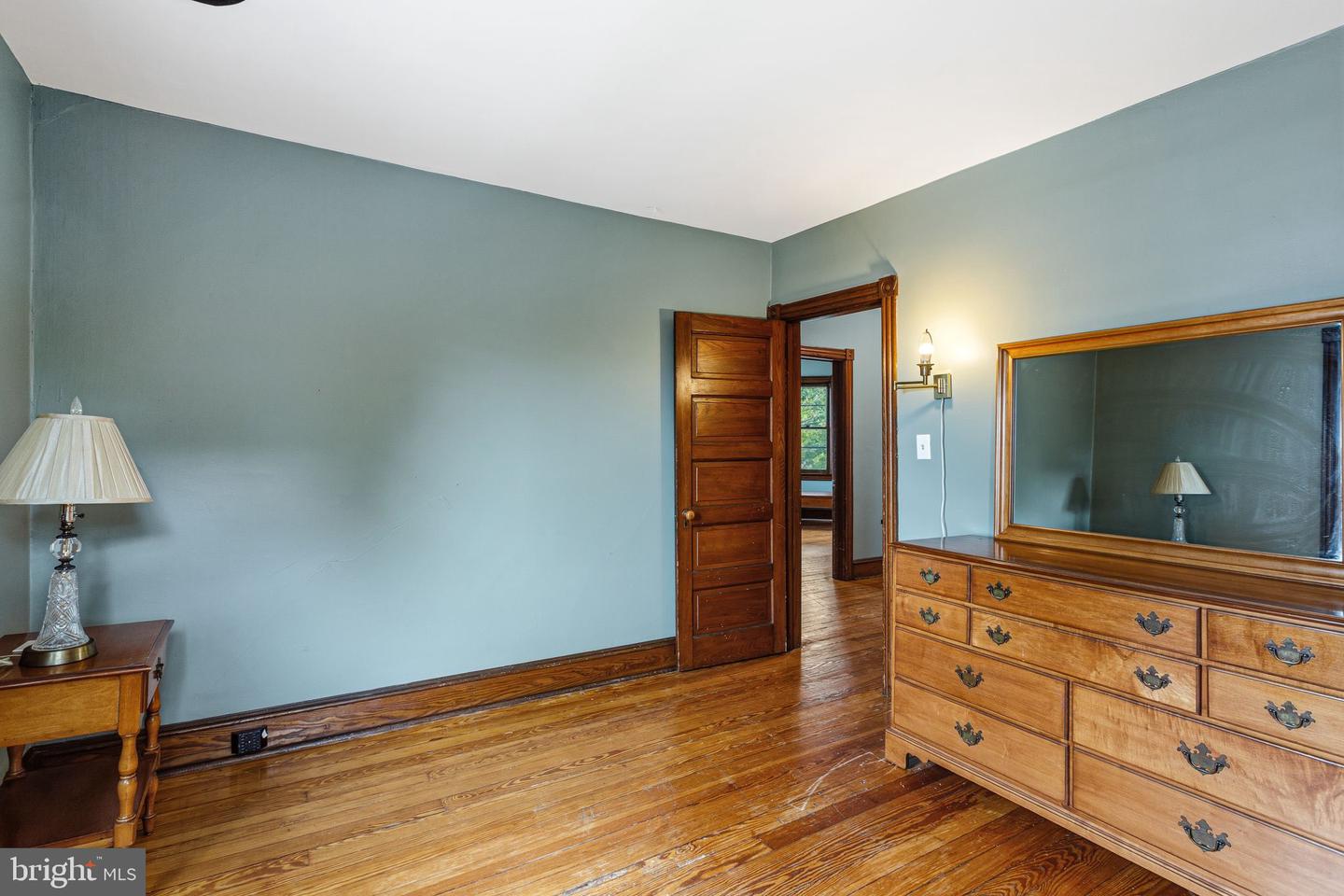 20 Chestnut Property Photo 19