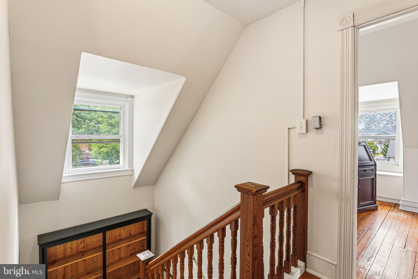 20 Chestnut Property Photo 25