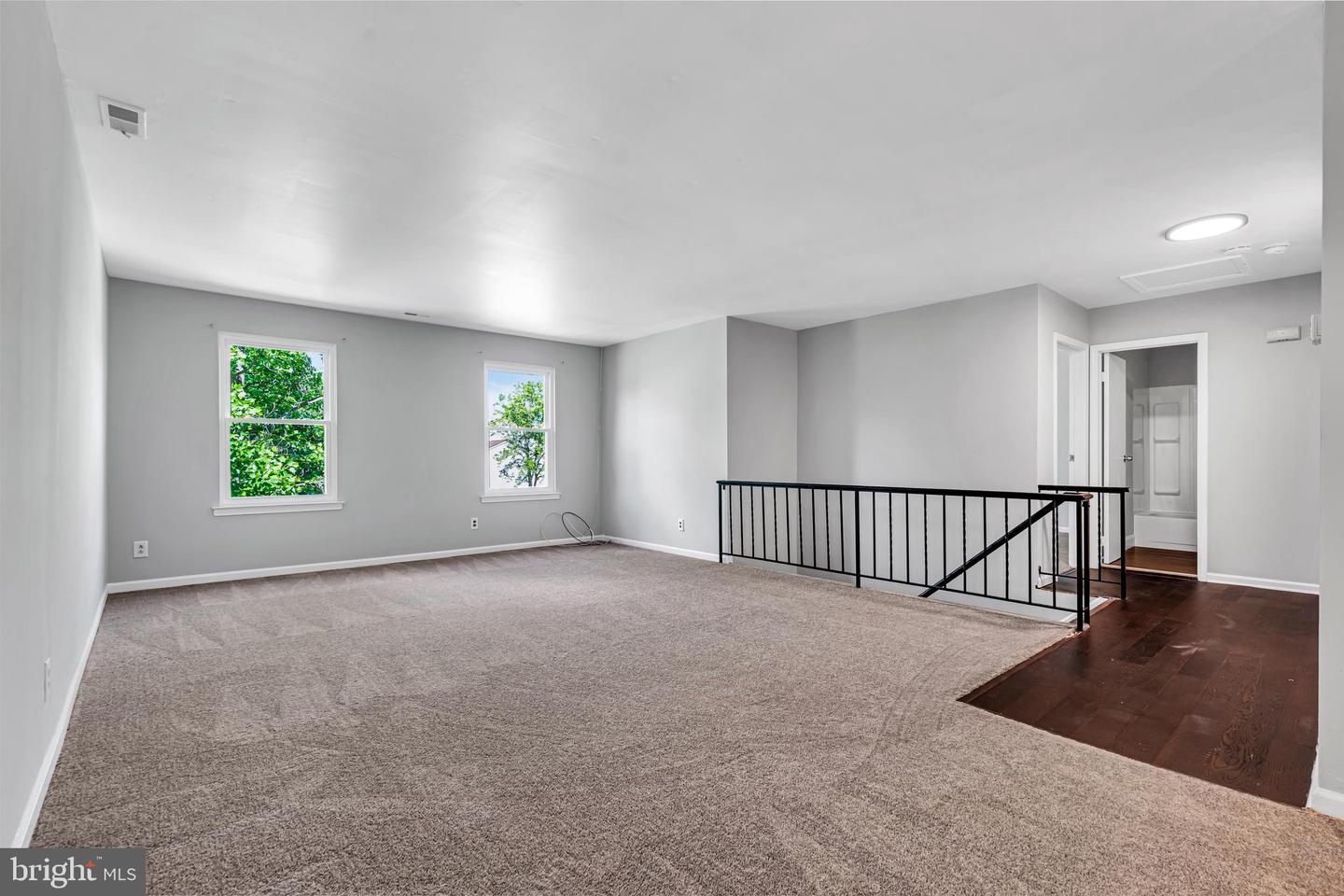 5 Harrington Ln #b Property Photo 5