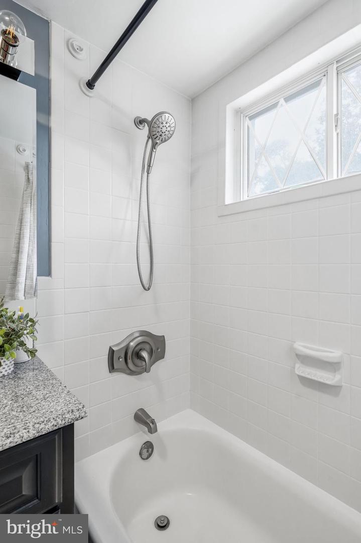 1405 Orchard Ln Property Photo 30
